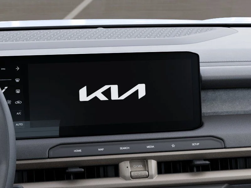 New 2027 White Kia S image 20