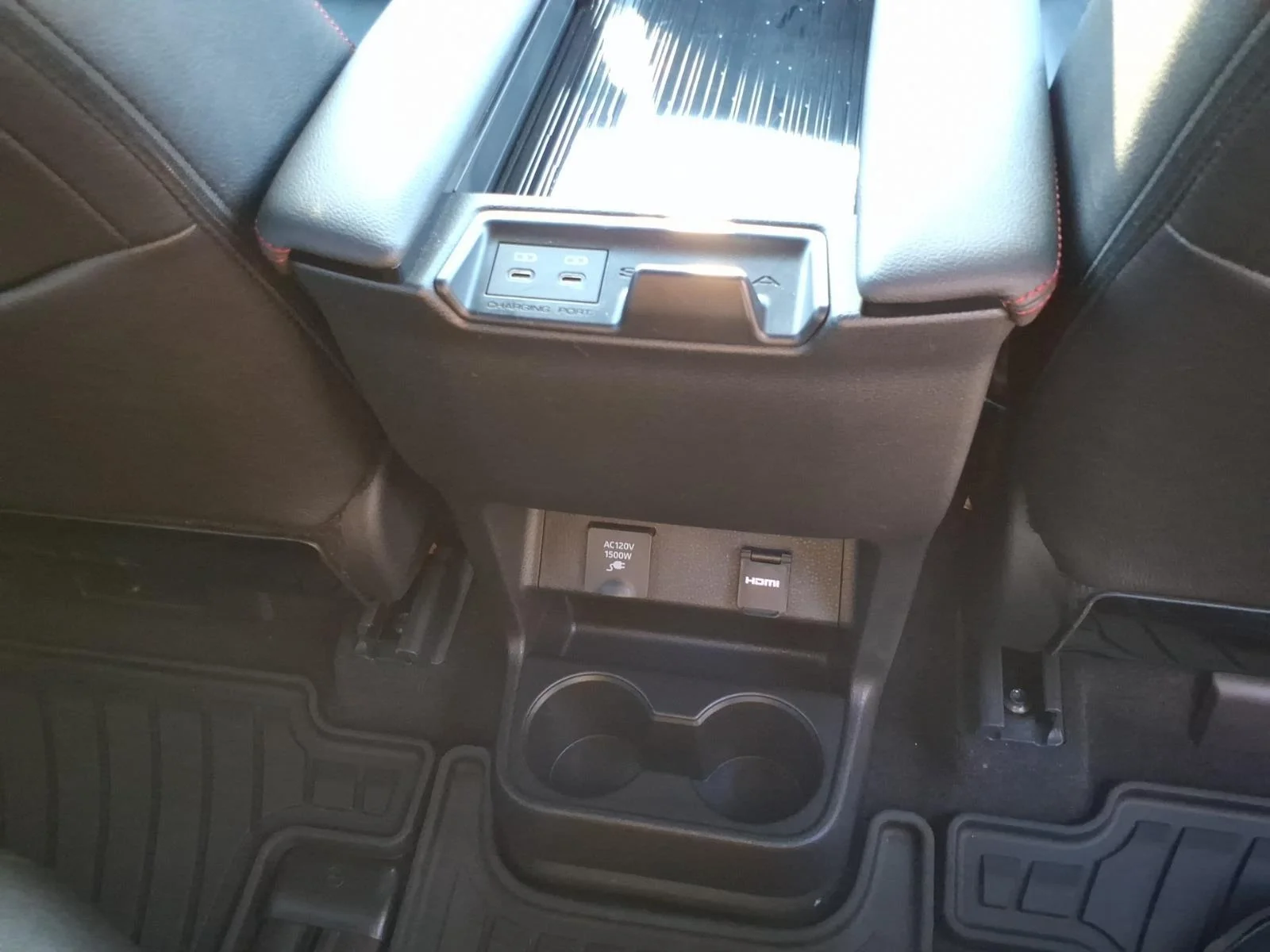Used 2025 Cement Toyota XSE image 28
