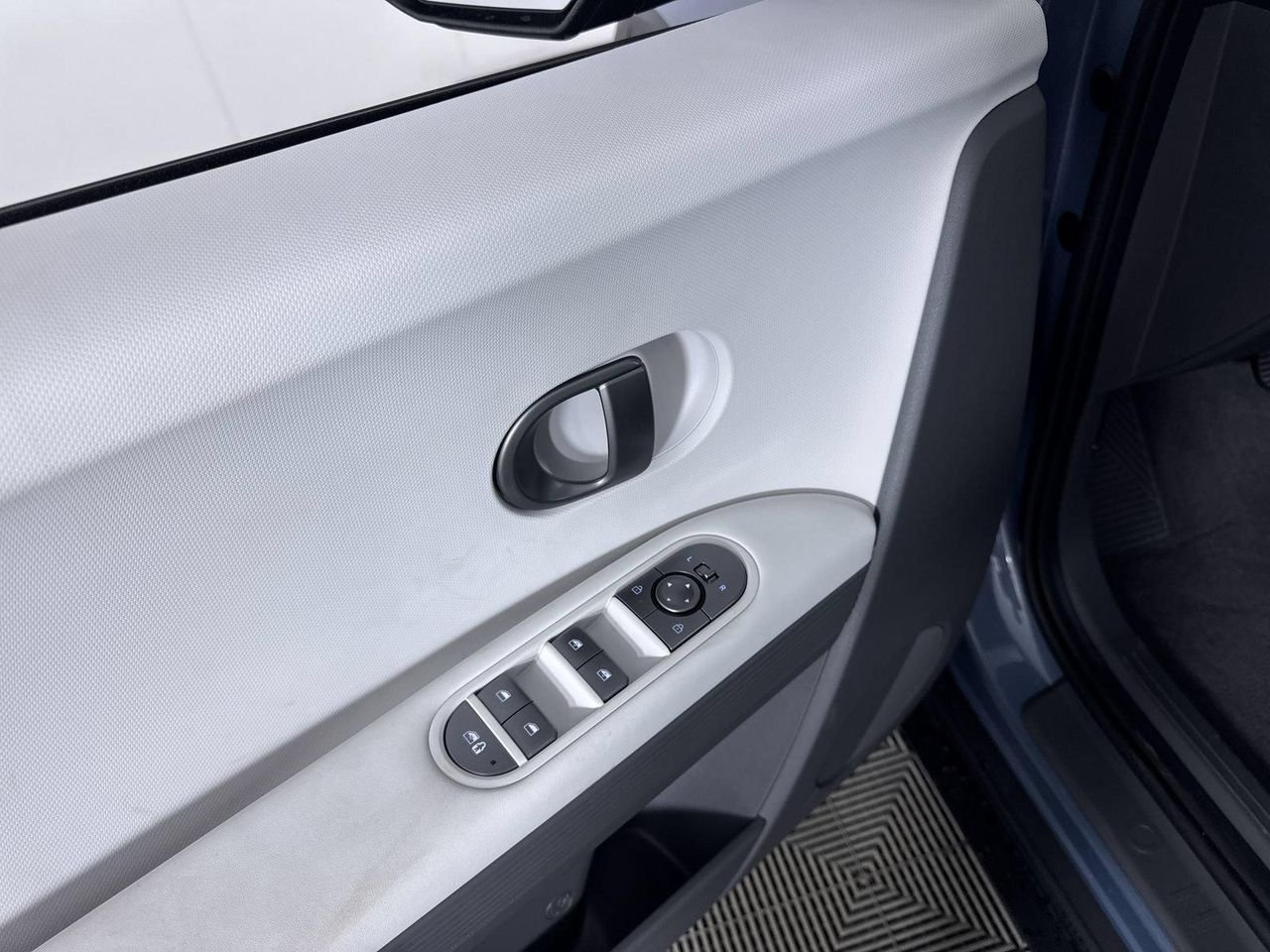 New 2027 Lucid Blue Hyundai SEL image 25