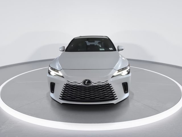 New 2026 Eminent White Pearl Lexus PREMIUM PLUS image 3
