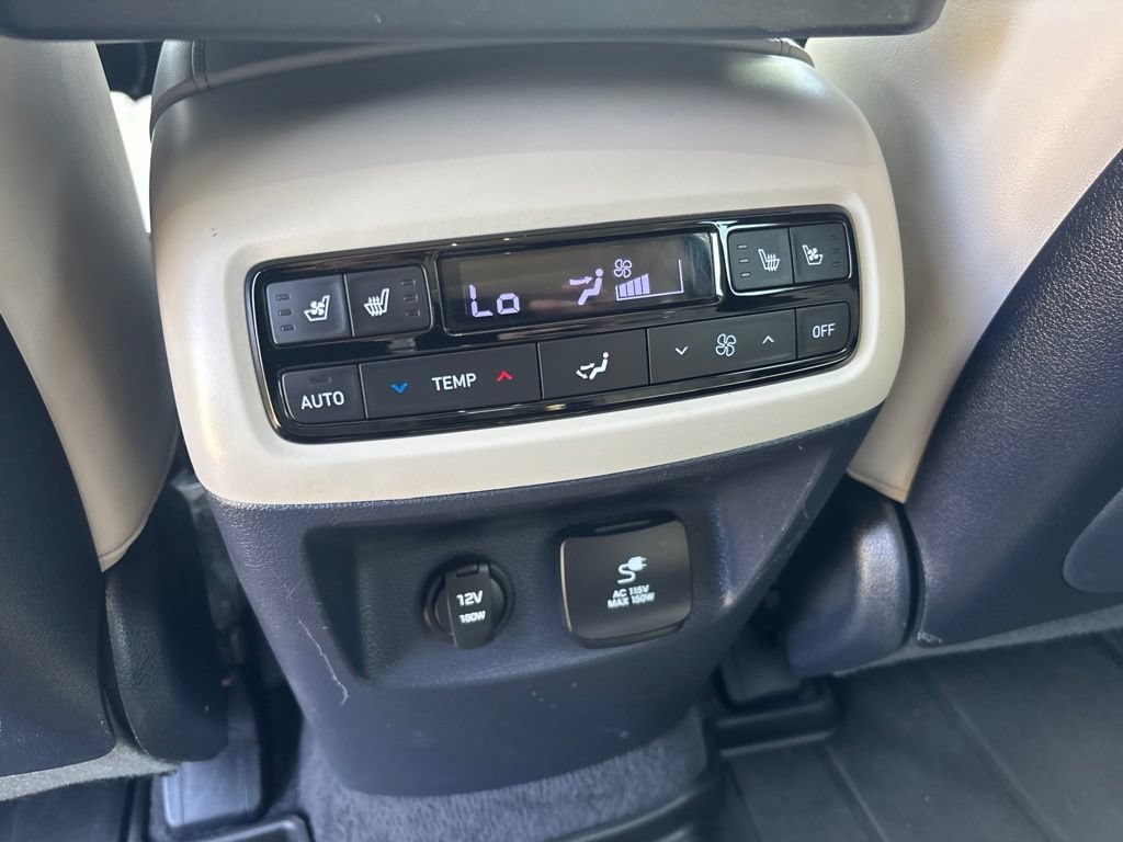 Used 2024 White Hyundai Calligraphy image 12