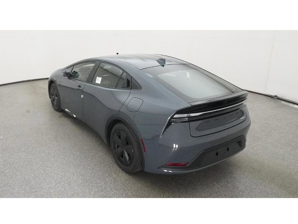 2025 Toyota Prius SE - Photo 5