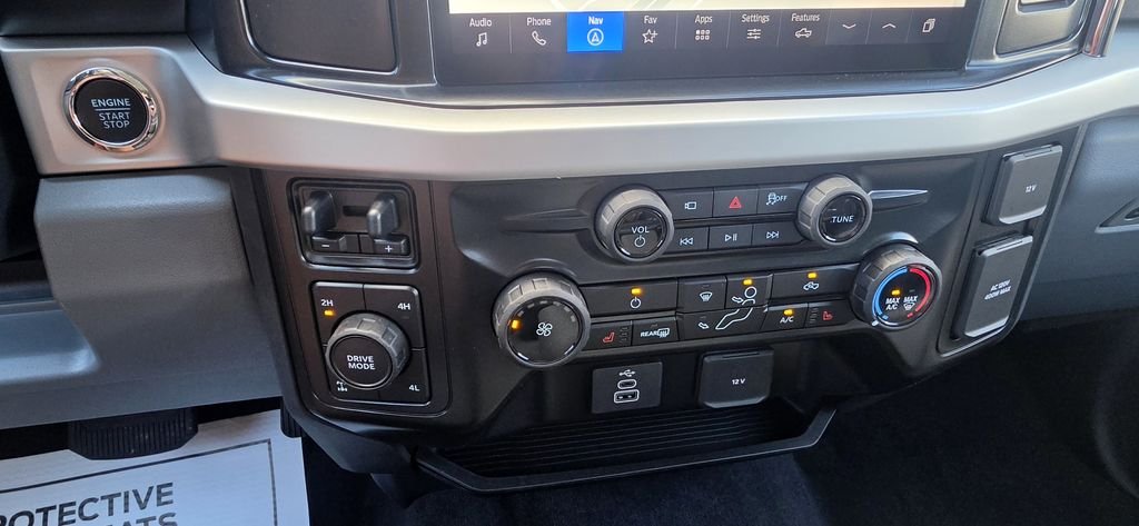 New 2026 Carbonized Gray Metallic Ford F-250® XLT image 22