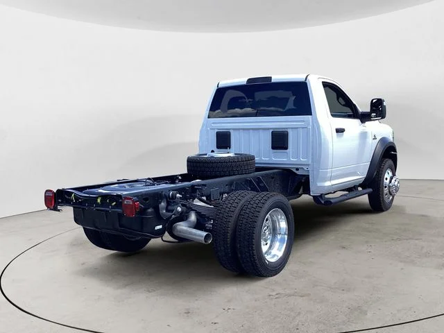 New 2026 Bright White Clearcoat Ram TRADESMAN CHASSIS REGULAR CAB 4X4 60