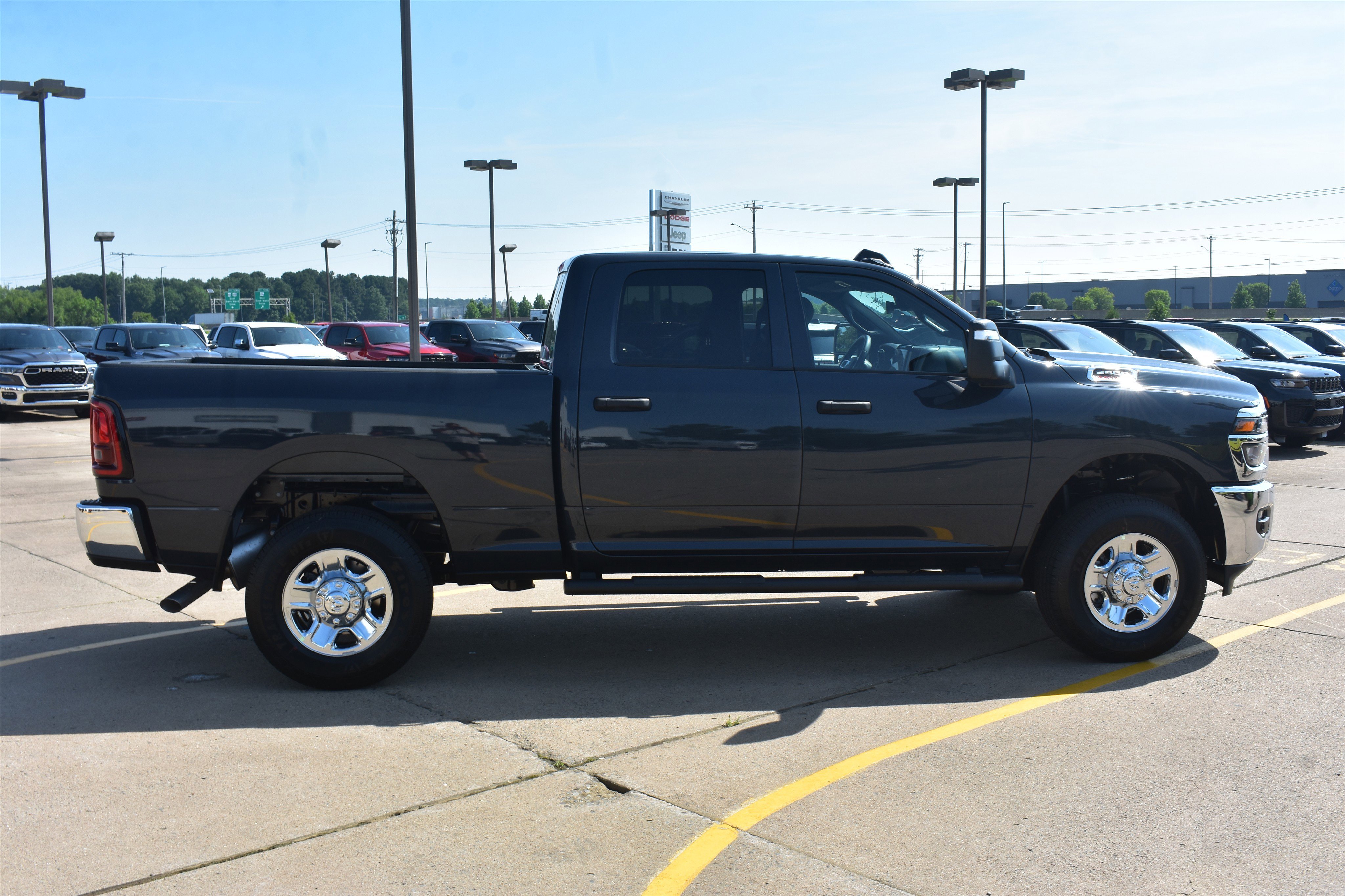 New 2026 Forged Blue Metallic Exterior Paint RAM Tradesman image 4