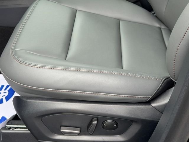 New 2026 Agate Black Metallic Ford Active image 13