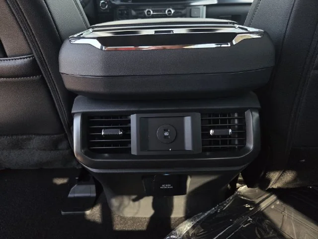 New 2026 Star White Metallic Tri-Coat Ford Lariat® image 37