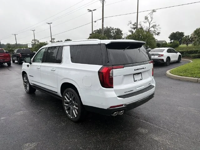 New 2026 Glacier White Tricoat GMC Denali Ultimate image 7