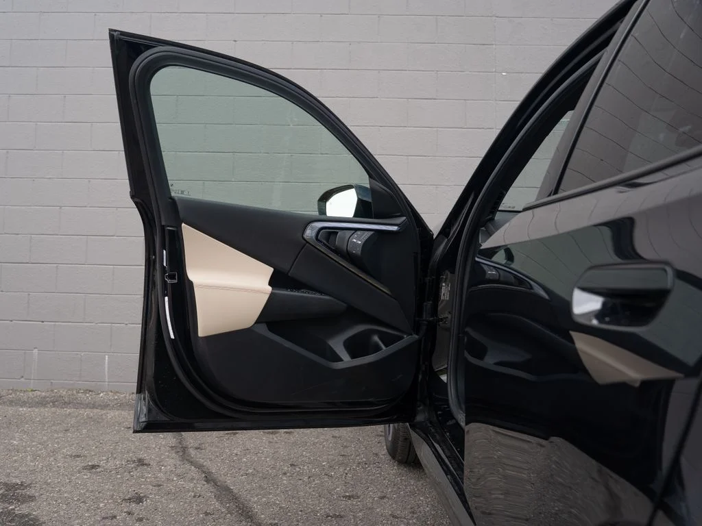 Used 2025 Black BMW 30 xDrive image 15