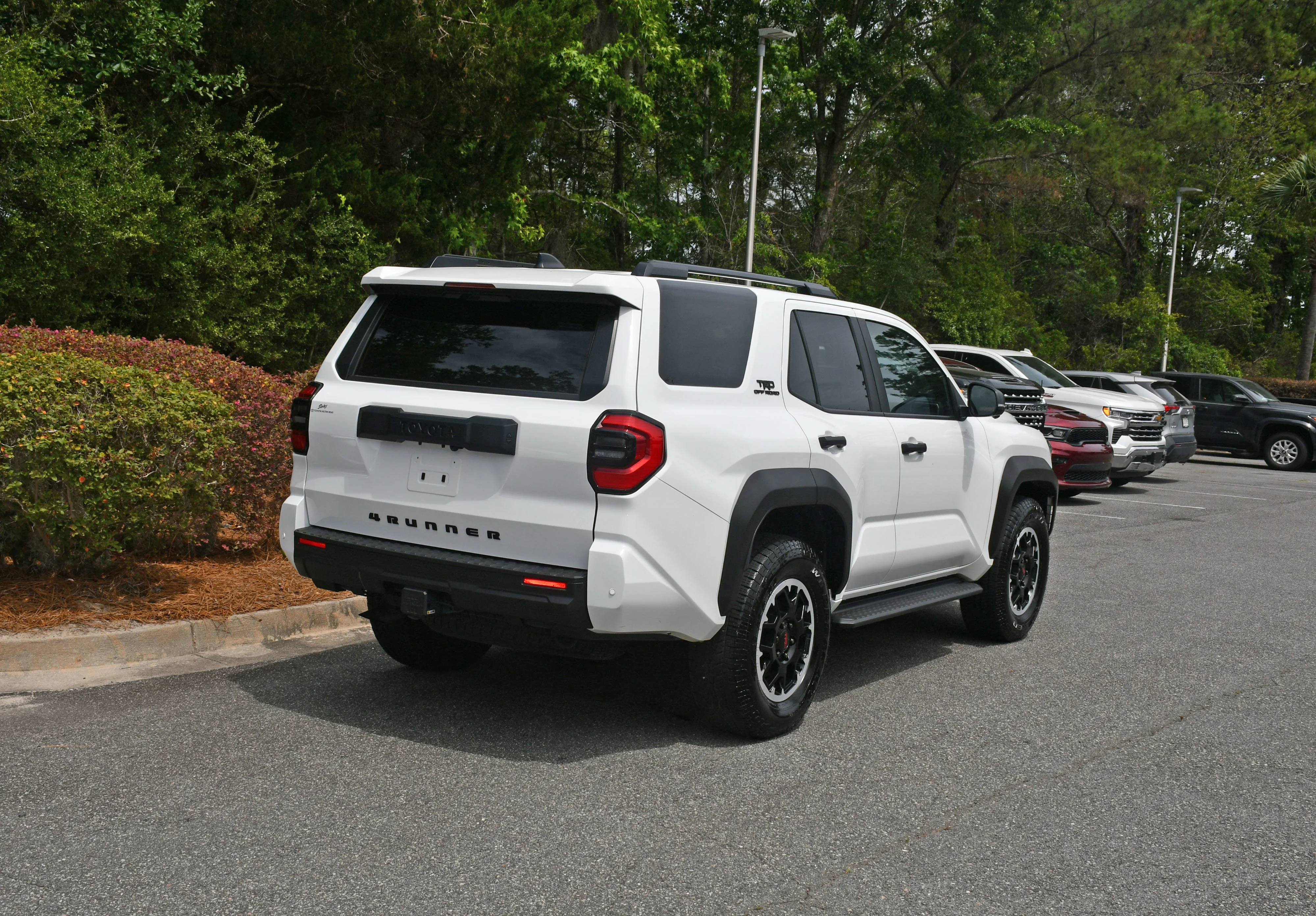 2025 Toyota 4Runner TRD Off-Road Premium - Photo 4