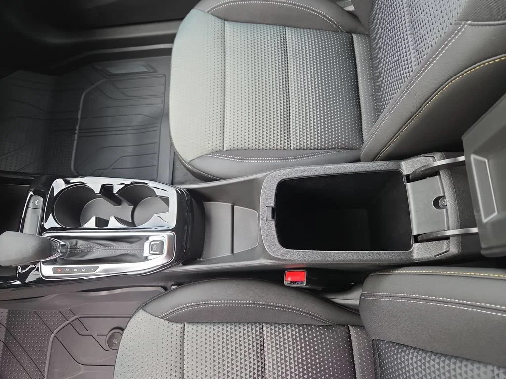 2026 Chevrolet Trax LT - Photo 20