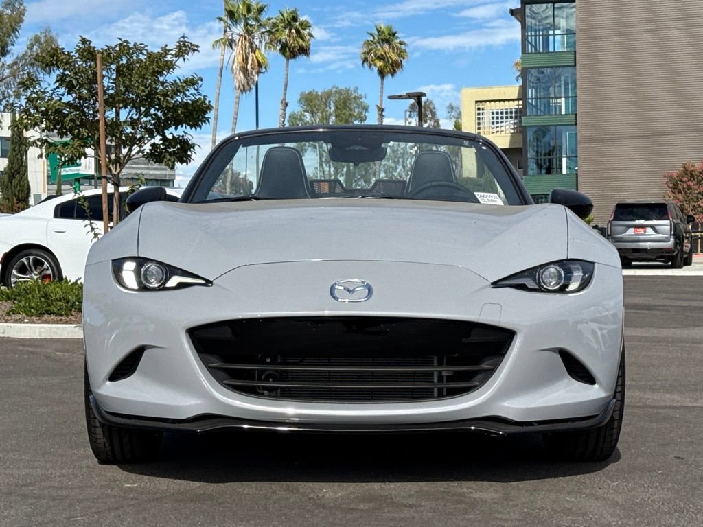 New 2026 Aero Gray Metallic Mazda Club image 4
