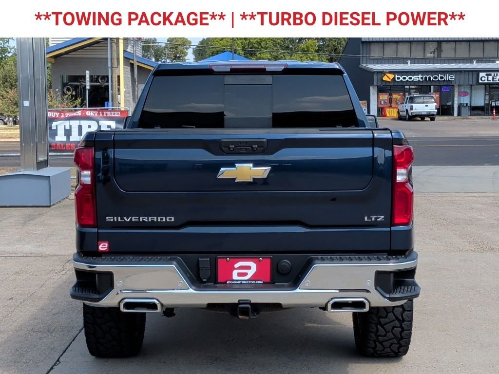 Used 2022 Blue Chevrolet LTZ image 7