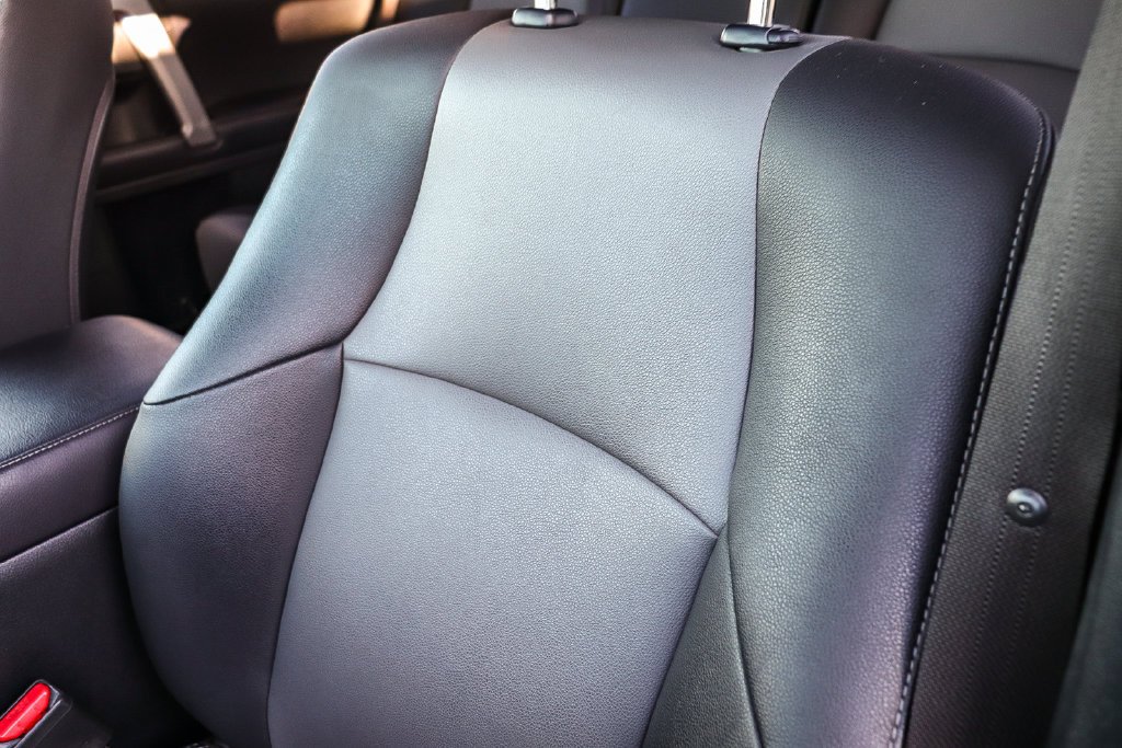 Used 2019 Nautical Blue Metallic Toyota SR5 Premium image 28