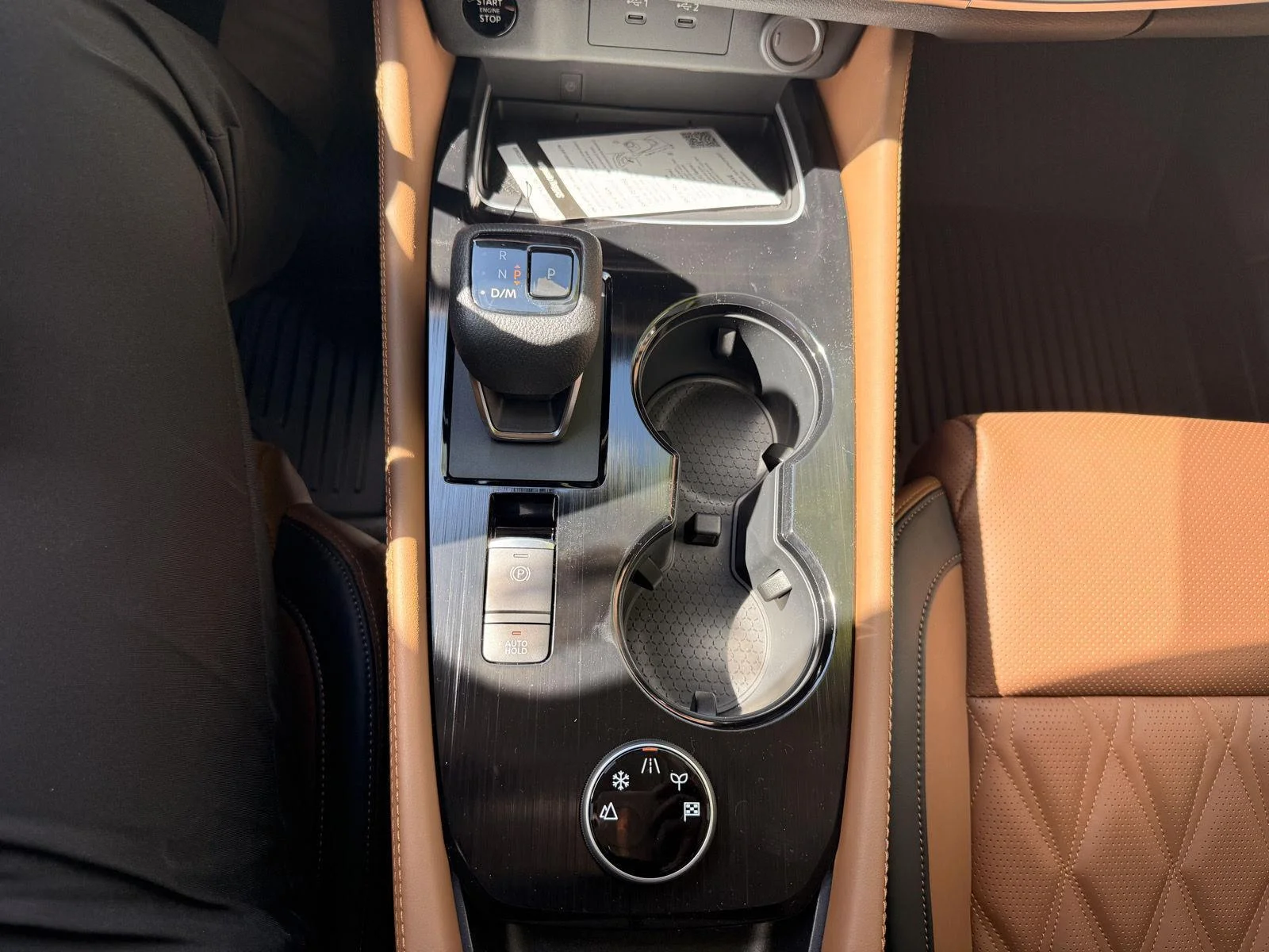 New 2026 Super Black Nissan Platinum image 21
