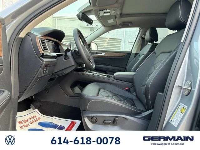 New 2026 Silver Volkswagen SE w/Technology image 22