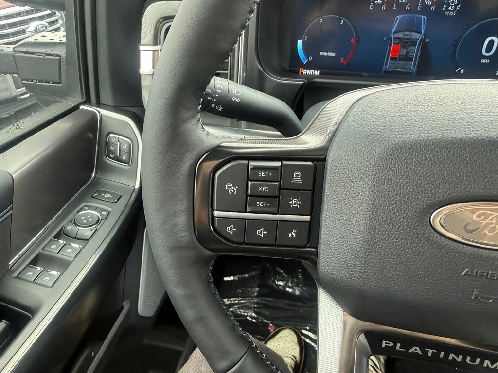 New 2026 Star White Metallic Tri-Coat Ford F-250® Platinum® image 22
