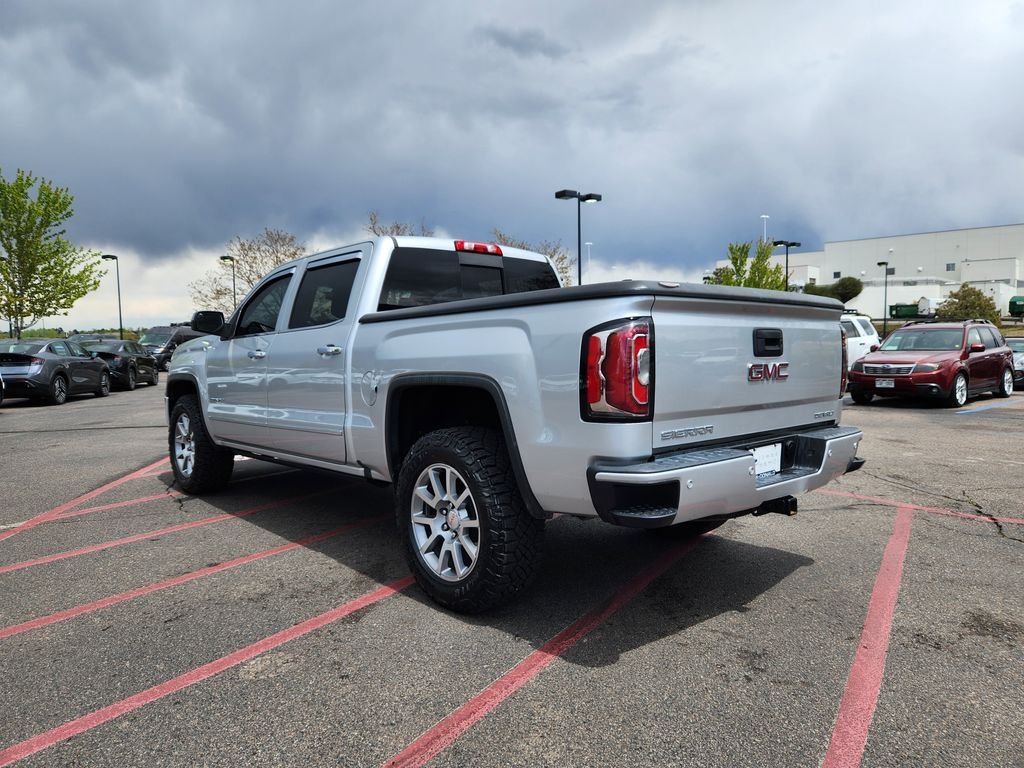 Used 2018 Silver GMC Denali image 3