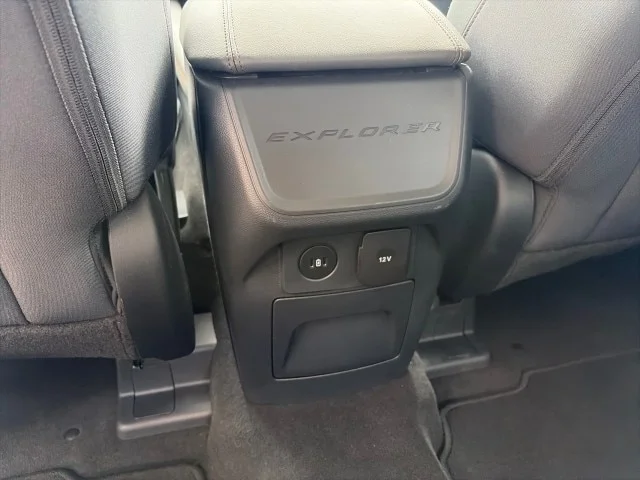 New 2026 Star White Metallic Tri-Coat Ford Active 100A image 43