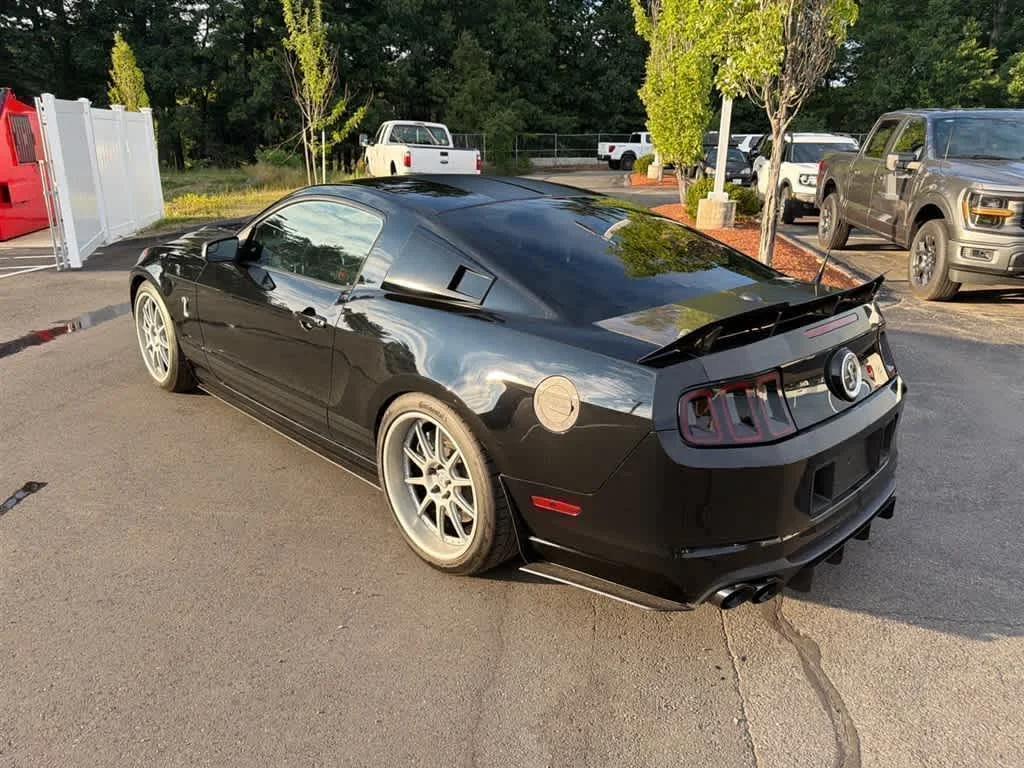 Used 2014 Black Ford Shelby GT500 image 9
