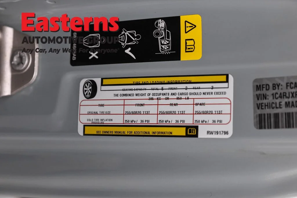 Used 2024 Gray Jeep Sahara 4xe image 34