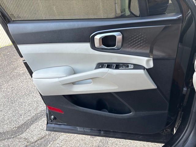 Used 2025 Ebony Black Kia S image 23