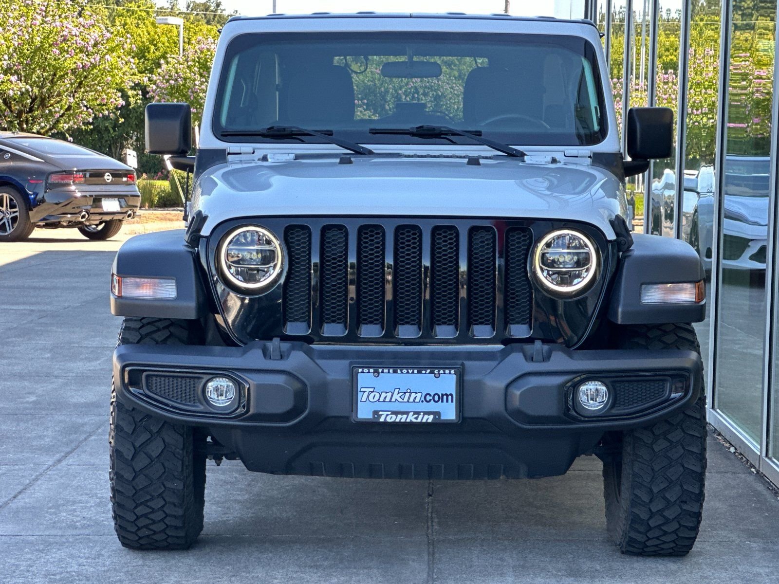 Used 2022 Bright White Clearcoat Jeep Unlimited Willys image 8