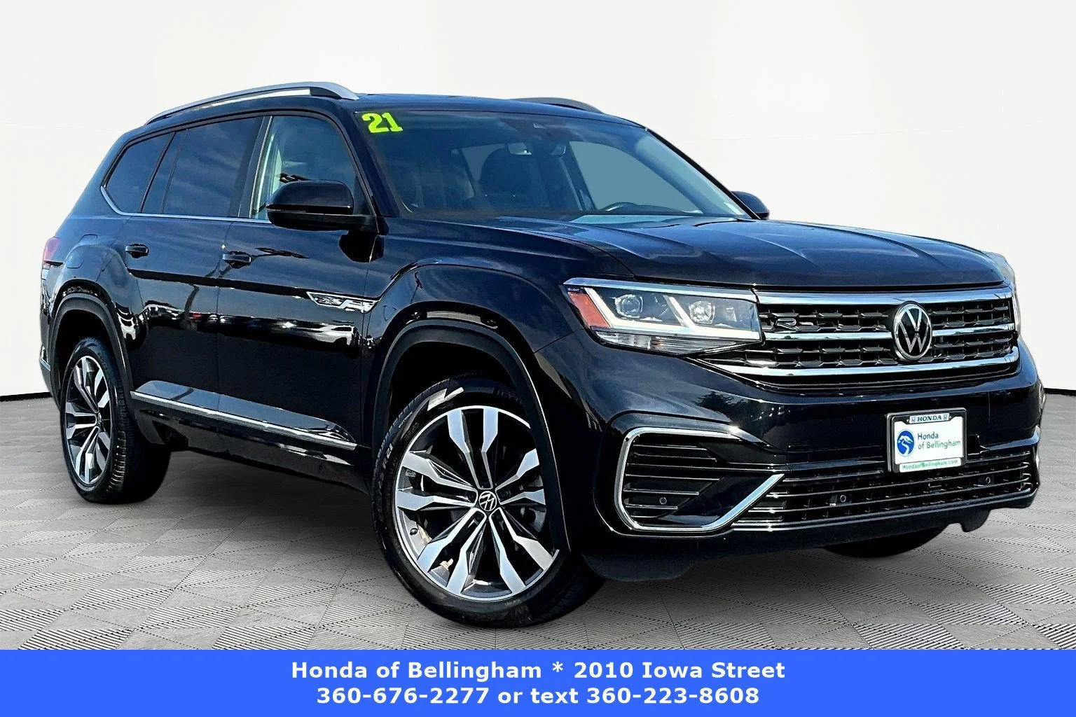 Used 2021 Deep Black Volkswagen 3.6L V6 SEL R-Line image 1