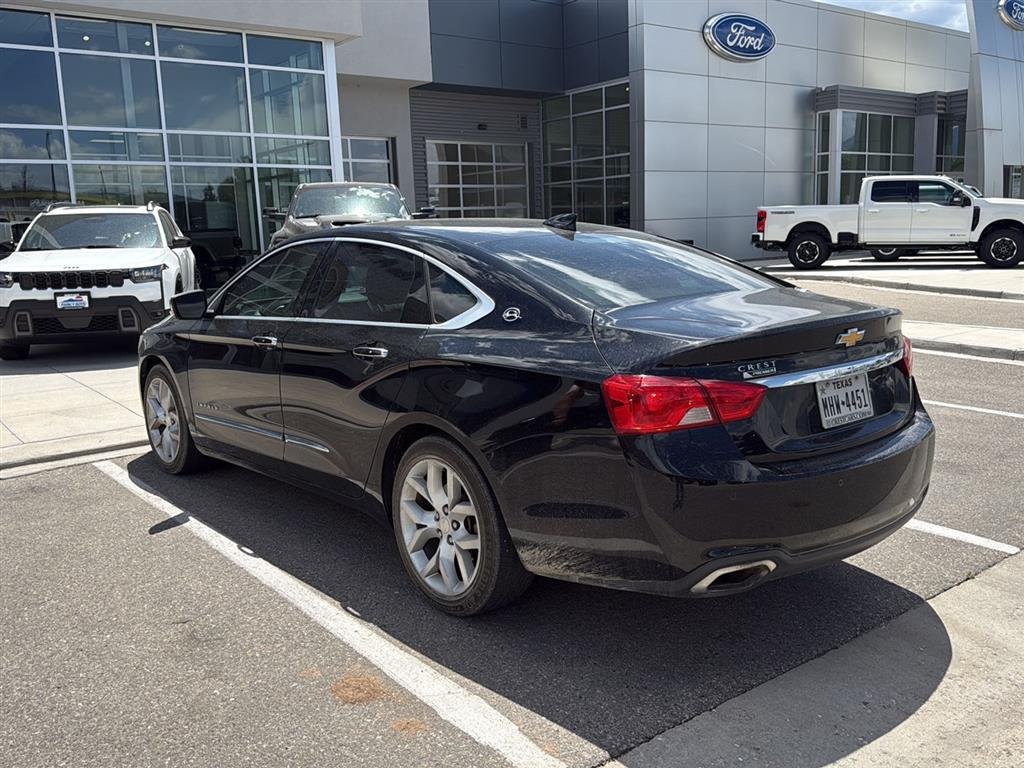 Used 2018 Mosaic Black Metallic Chevrolet Premier image 4