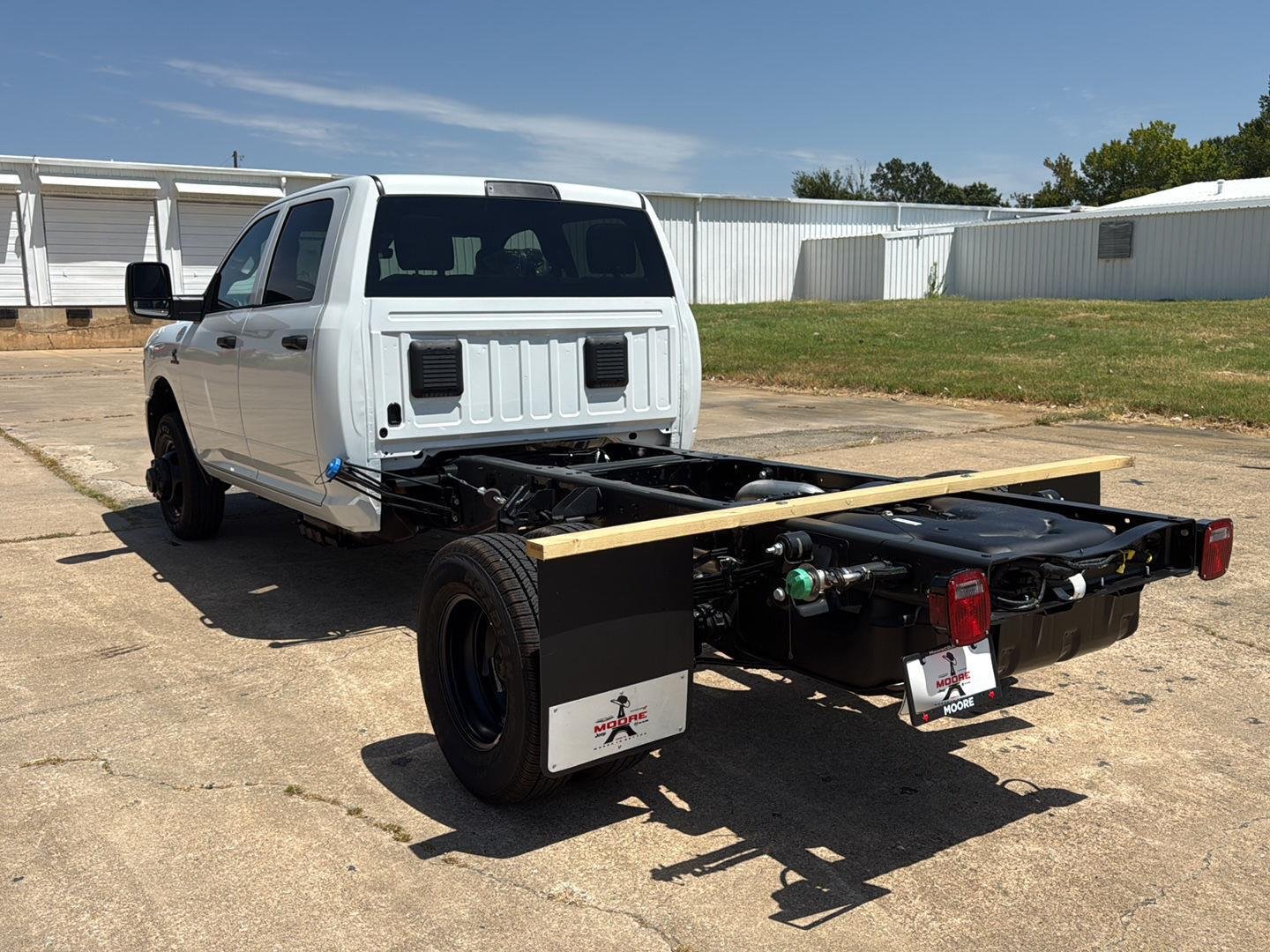 New 2027 Bright White Clearcoat RAM Tradesman image 5
