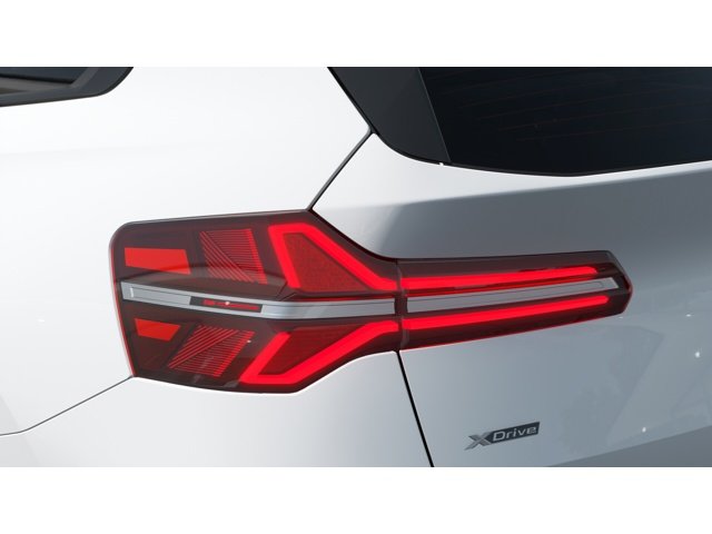 New 2026 Alpine White BMW 30 xDrive image 8