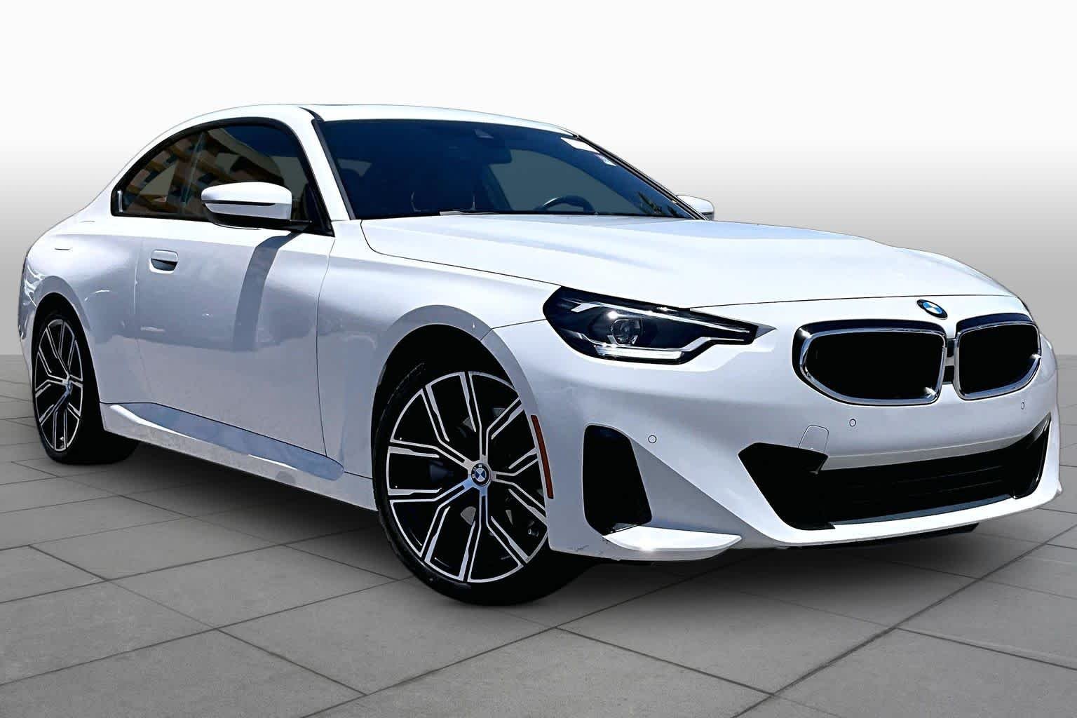 Used 2024 Alpine White BMW 230i xDrive image 2