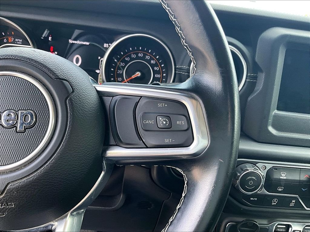 Used 2021 Sting-Gray Clearcoat Jeep Unlimited Sahara image 22