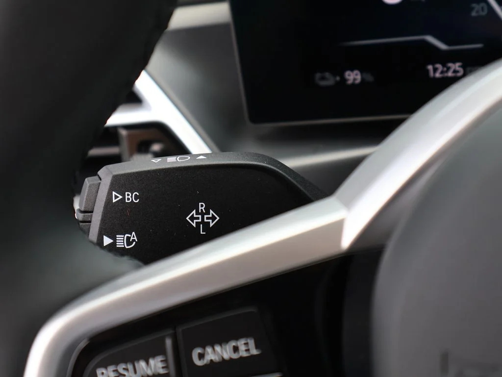 New 2026 Black Sapphire Metallic BMW xDrive40 image 37
