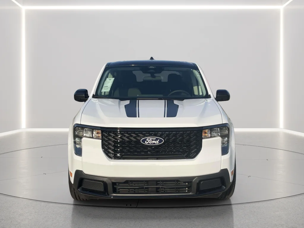 New 2026 White Ford XLT image 3