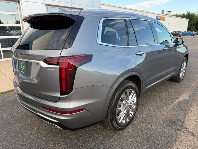 Used 2022 SATIN STEEL METALLIC Cadillac Premium Luxury image 7