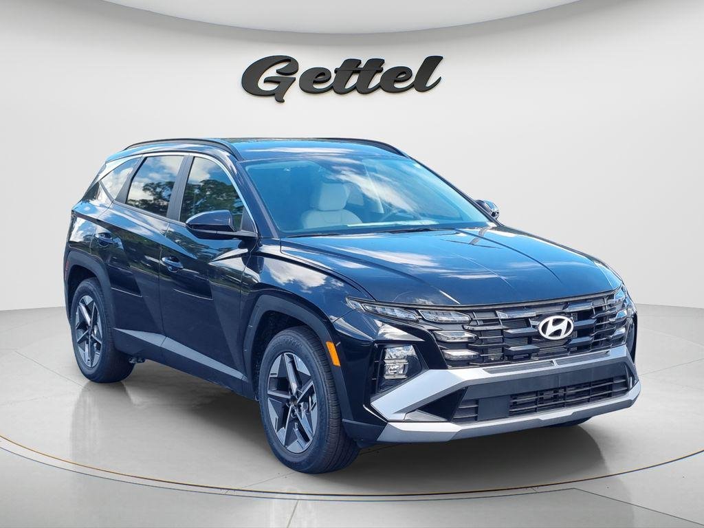 New 2026 Black Hyundai SEL FWD image 3