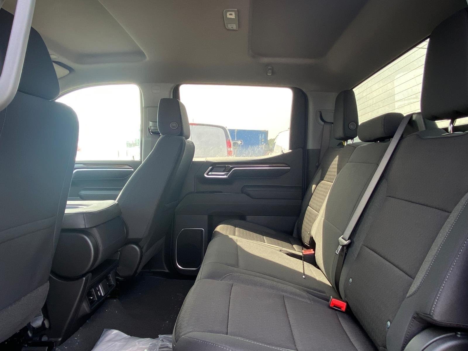 2026 Chevrolet Silverado 1500 RST - Photo 19