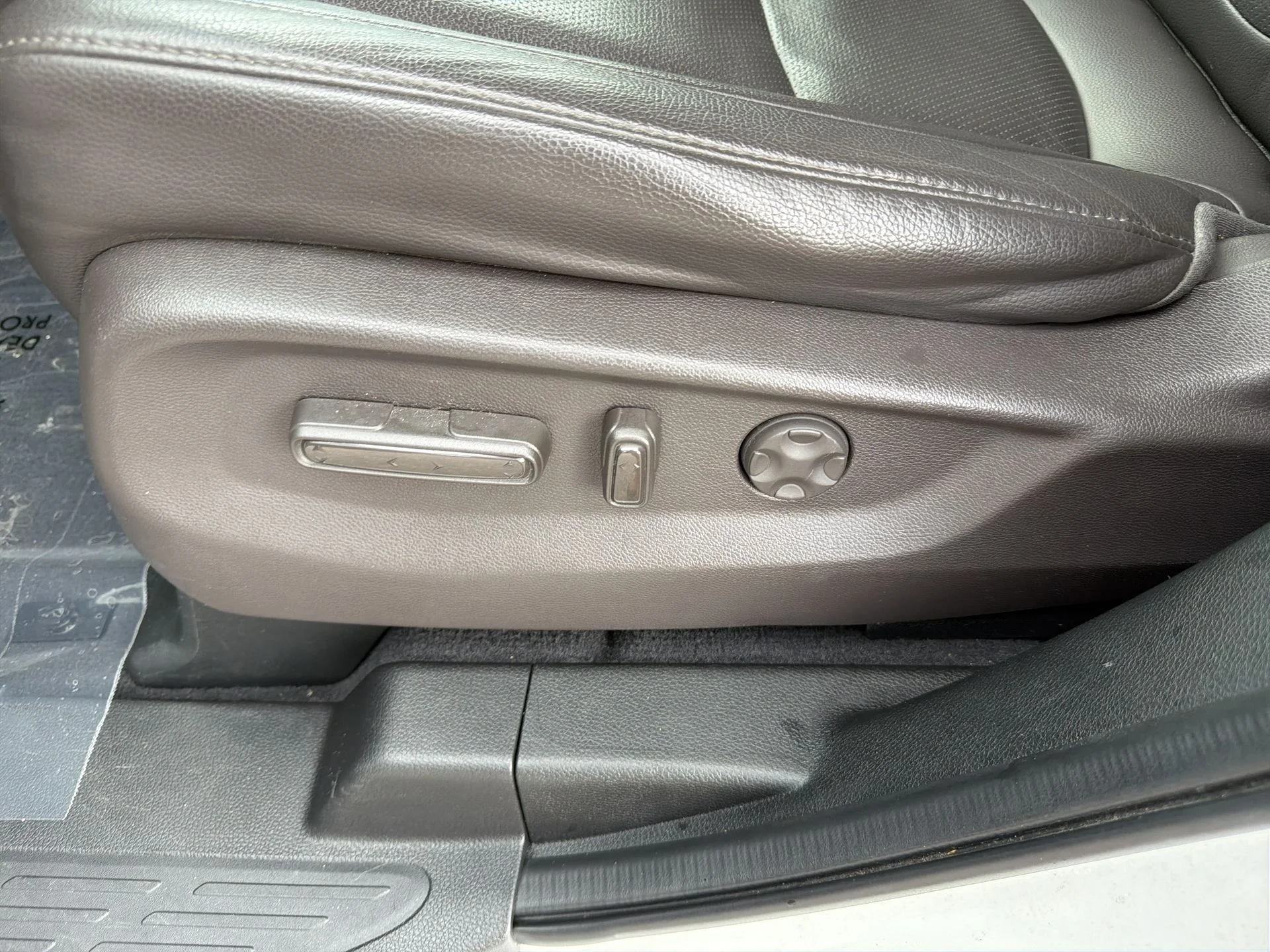 Used 2020  Honda Elite image 23