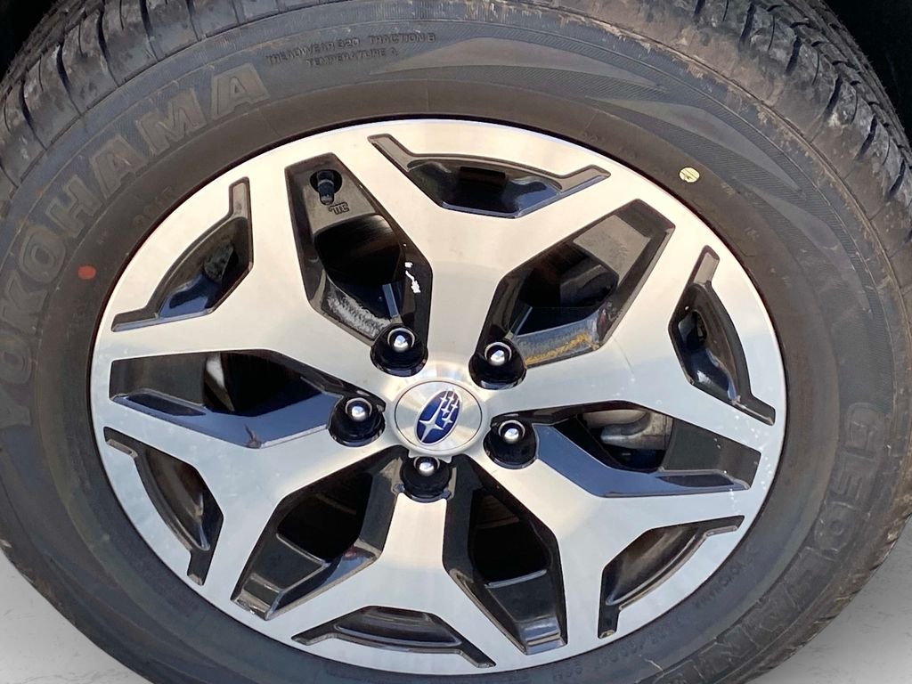 Used 2023 Gray Subaru Premium image 28