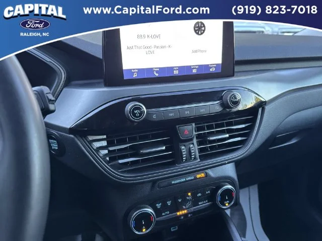 Used 2023 Black Ford Active image 26