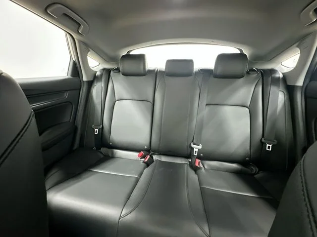 Used 2025  Acura Base image 25