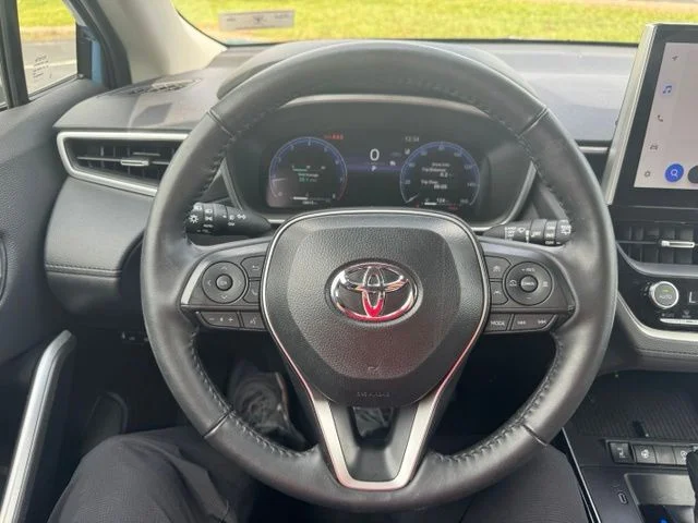 Used 2026 Blue Toyota XLE image 18