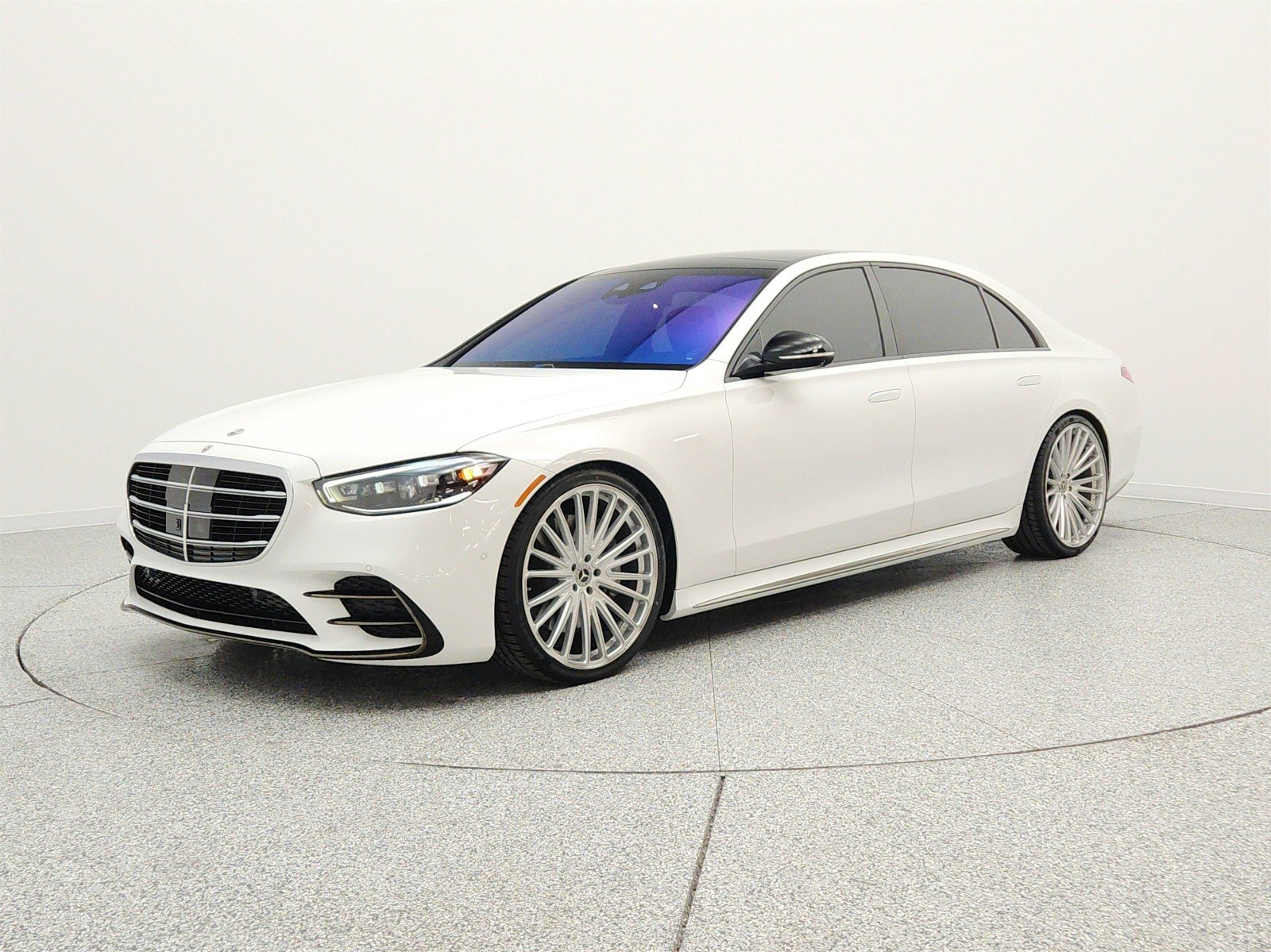 2024 Mercedes-Benz S-Class S 580 4MATIC's photo