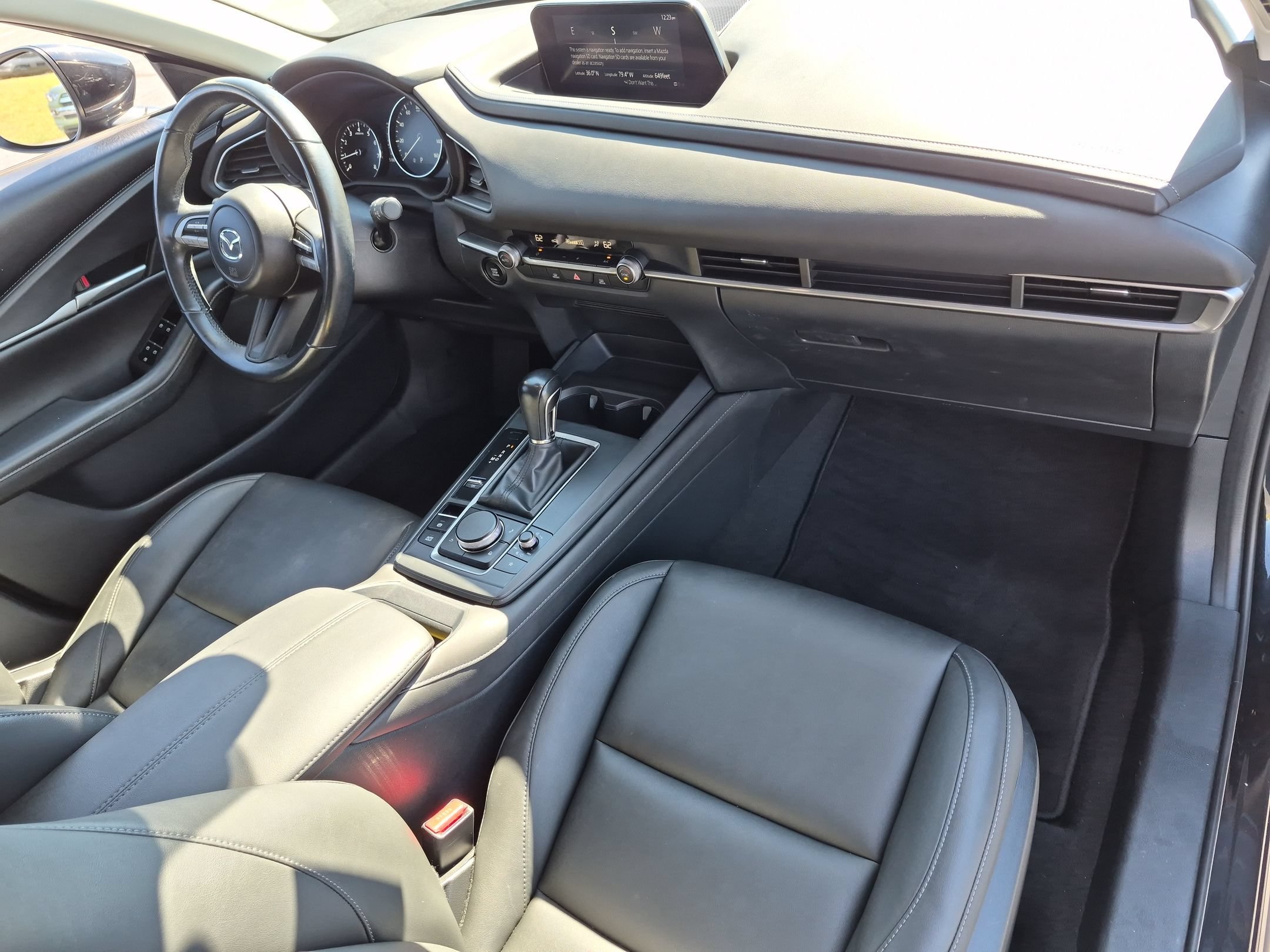 Certified Used 2021 Jet Black Mica Mazda Select image 34