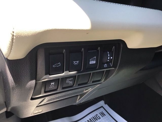 Used 2022 Magnetite Gray Metallic Subaru Touring image 21