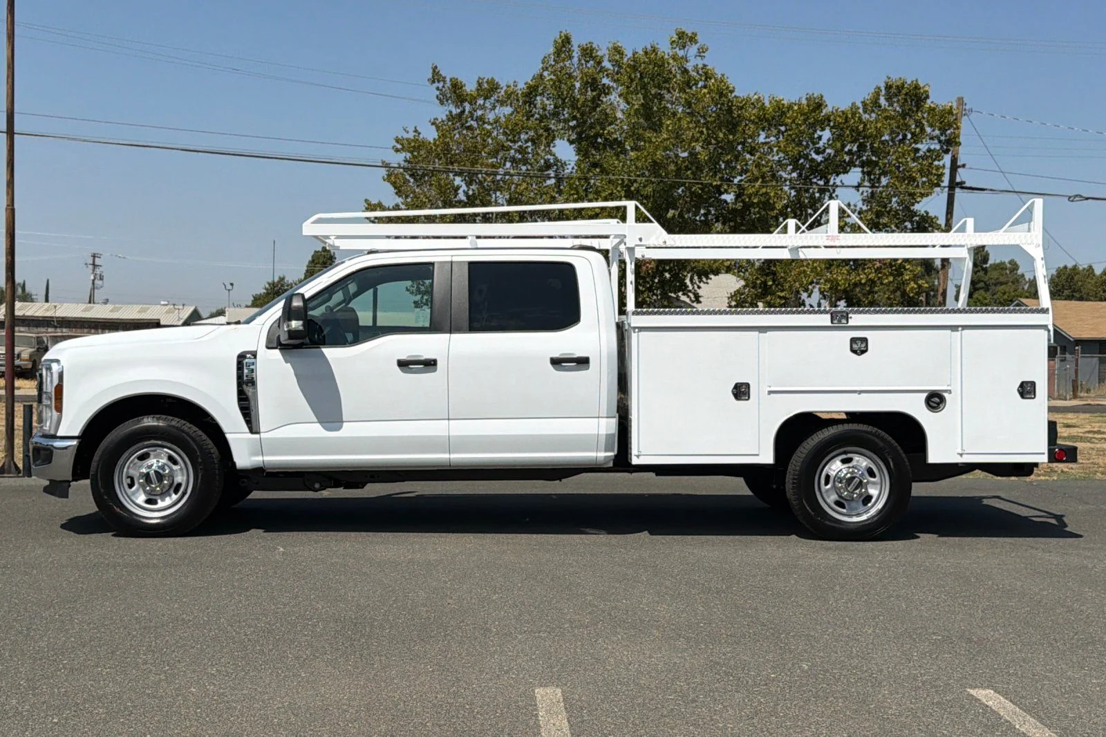 New 2026 Oxford White Ford F-350® XL image 8