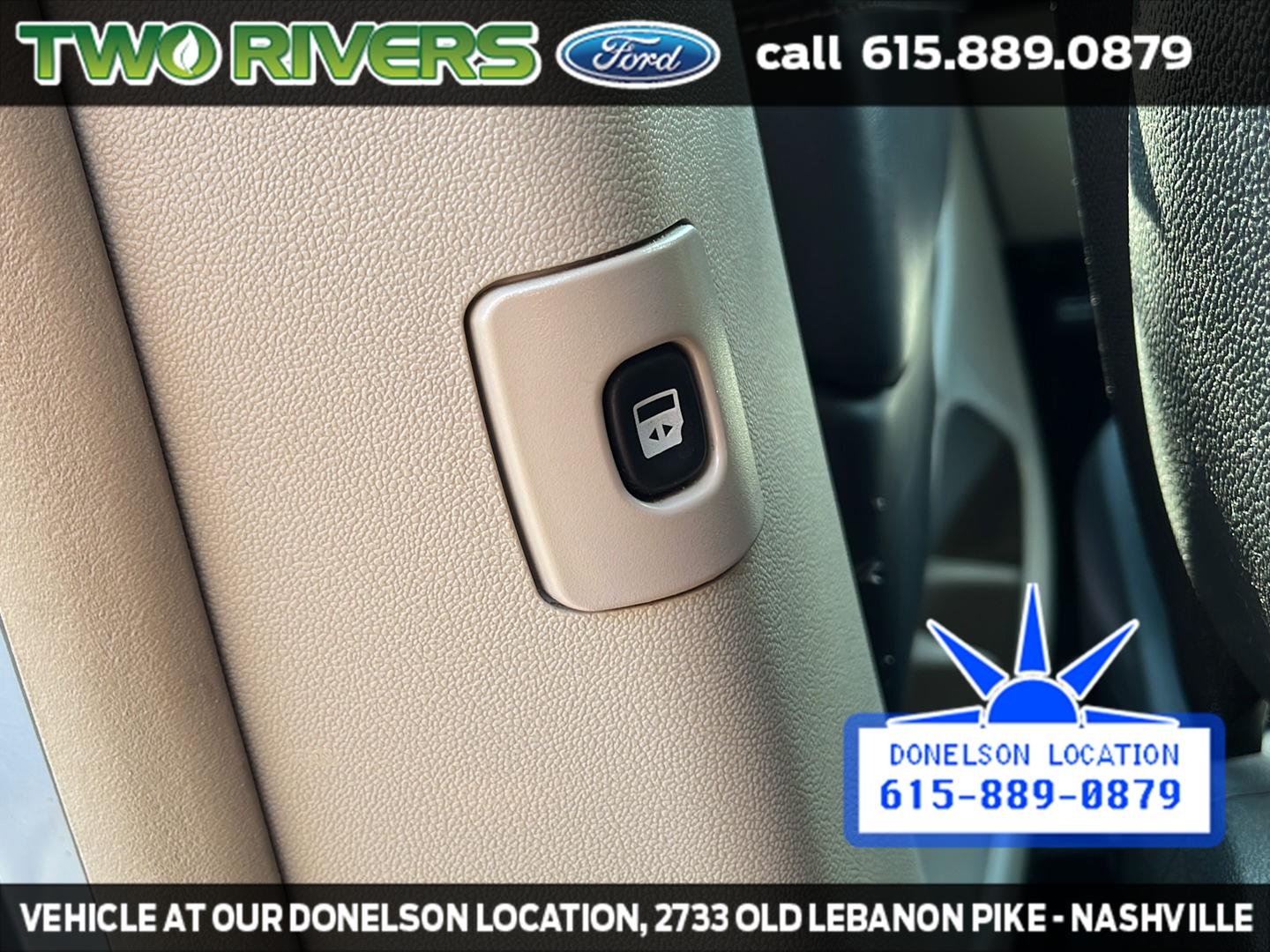 Used 2013 Crystal Blue Pearlcoat Chrysler Touring image 36