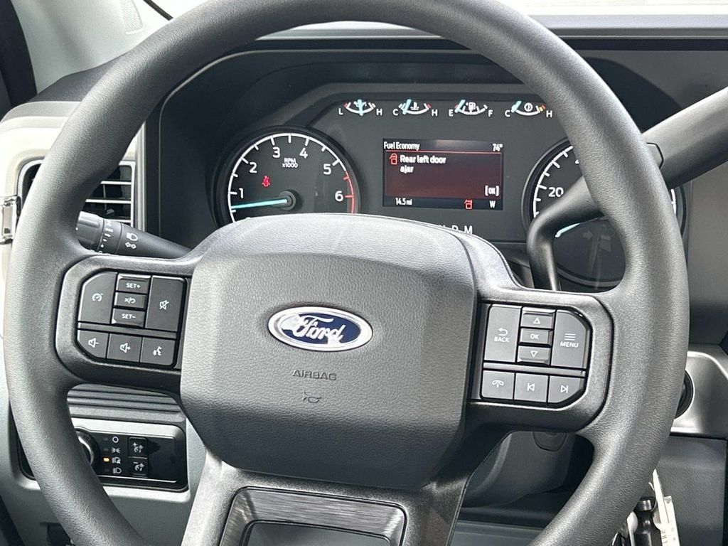New 2026 Oxford White Ford XL image 14
