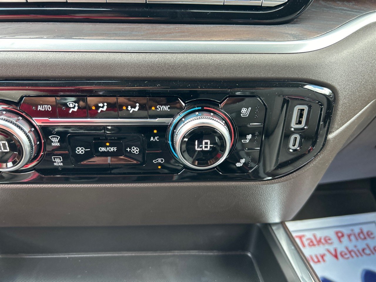 2026 GMC Sierra 1500 SLT - Photo 13